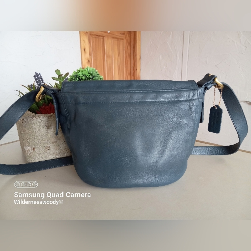 Coach Carlton #4132, Coach Classics Collection, Ocean Blue - Picture 5 of 16